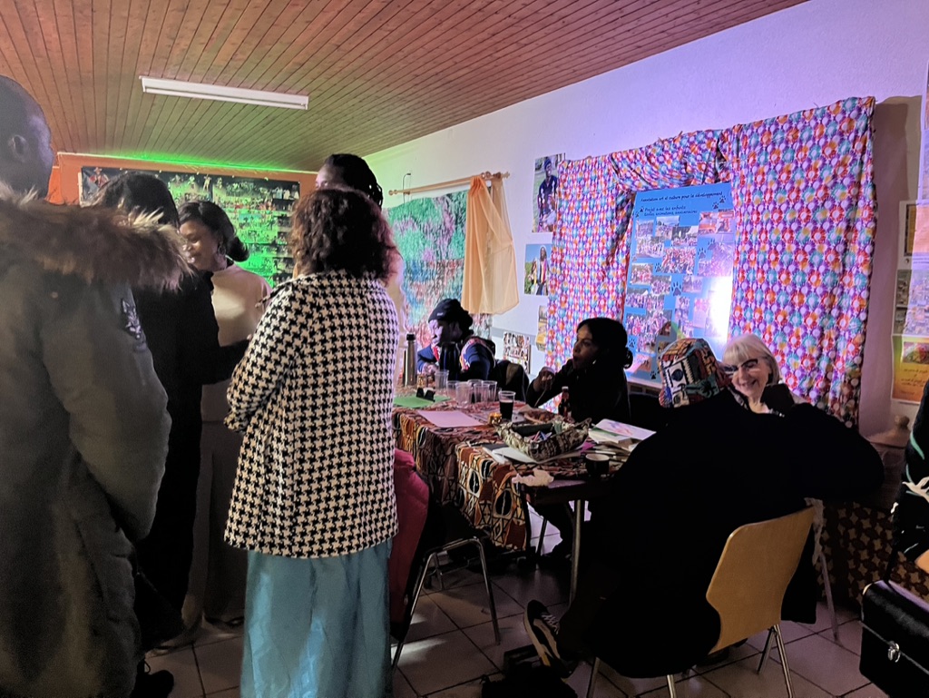 5C6F64F0-8163-4D57-85DC-A85912F67256_1_105_c